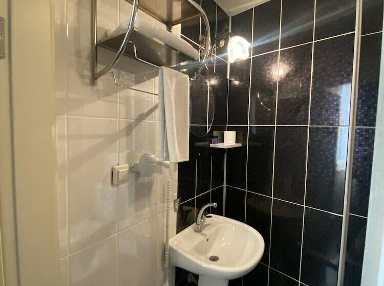 Old City Hotel 28 Room