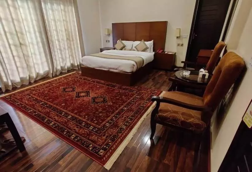 هتل Shelton’s Rezidor Lahore