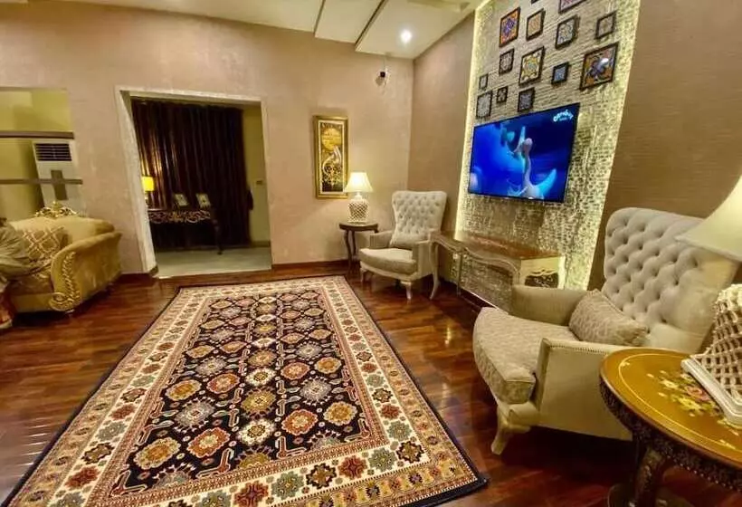 هتل Shelton’s Rezidor Lahore