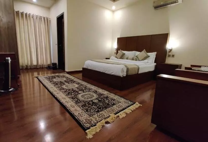 هتل Shelton’s Rezidor Lahore