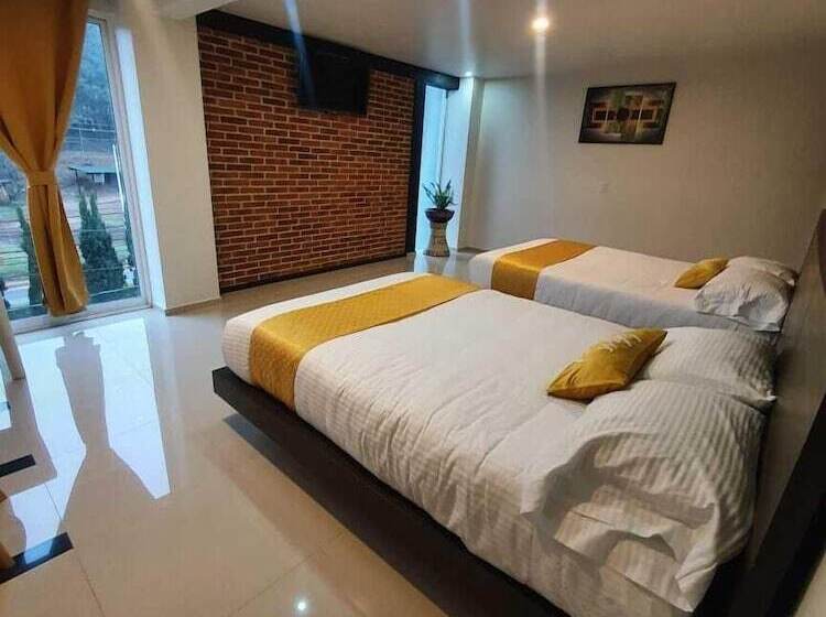 Szálloda & Suites Dayan