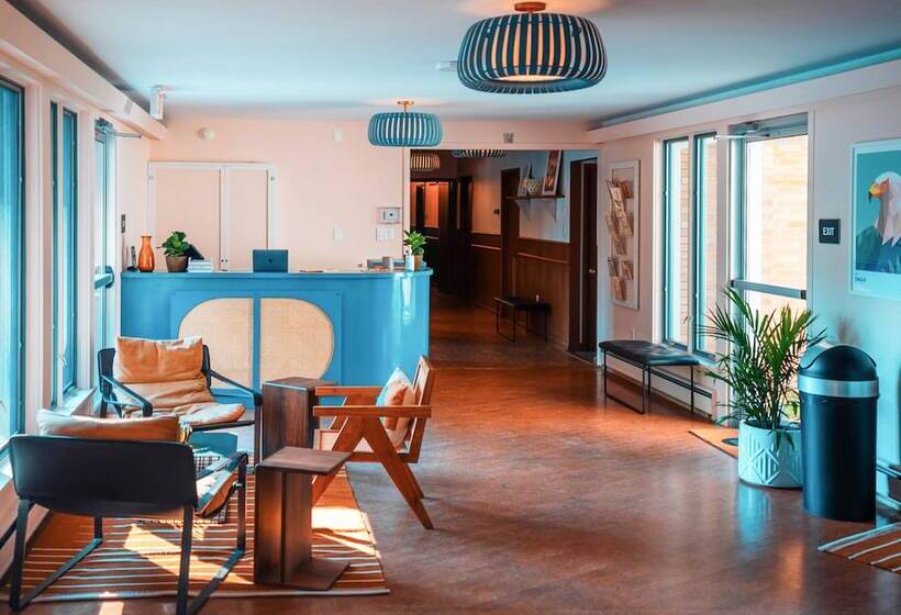 בית מלון כפרי The Darby