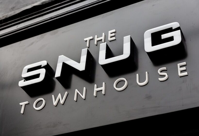 酒店 The Snug Townhouse