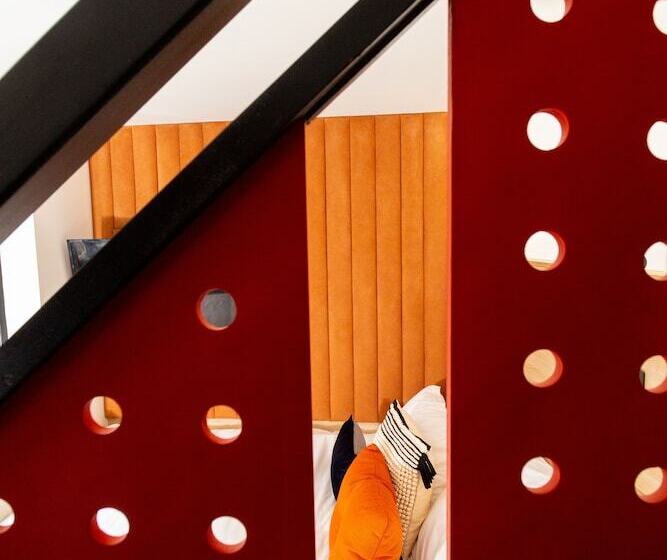 酒店 The Snug Townhouse