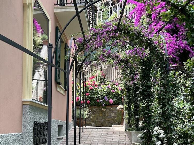 ホテル The Time Home&