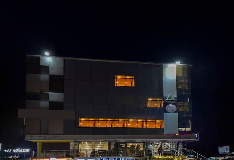 Hotelli Treebo Sky Point