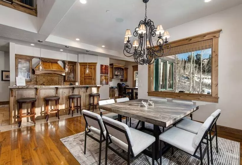 The Lookout 4 Bedrooms Plo 6590 By Kbm