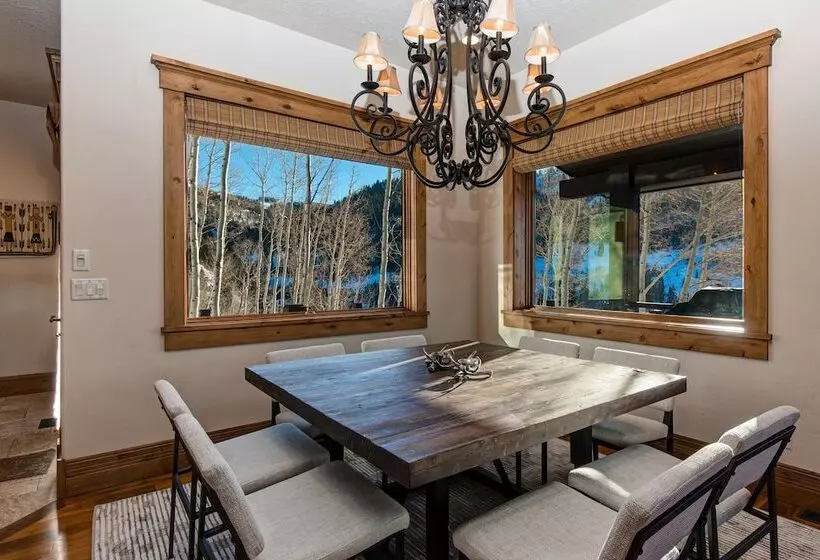 The Lookout 4 Bedrooms Plo 6590 By Kbm