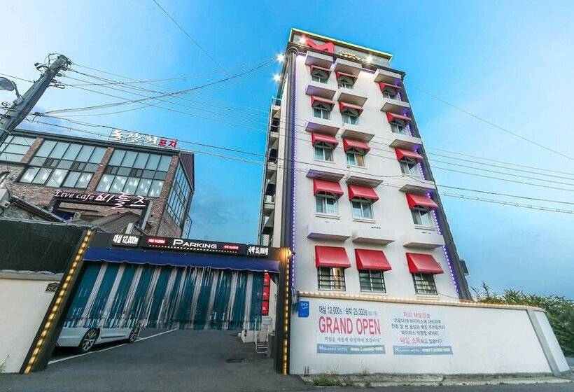 모텔 Daegu Dongchon Amusement Park M