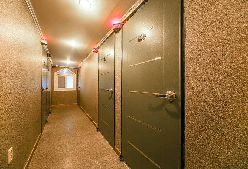 모텔 Daegu Dongchon Amusement Park M