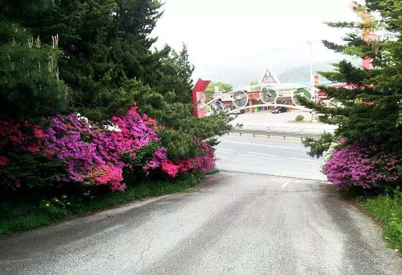 モーテル Pocheon Supsogui Gungjeon
