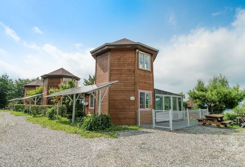 Paju Sugavill Agyeon Dongban Pension