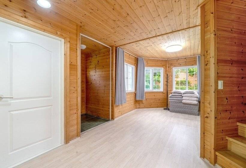 Paju Sugavill Agyeon Dongban Pension