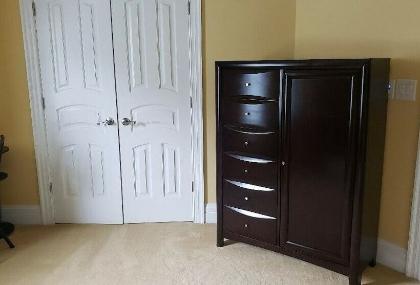 膳宿费 Chateau Rouge