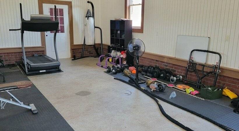 膳宿费 Chateau Rouge