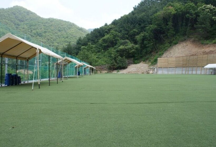 بنسيون Chuncheon Won Korea Resort