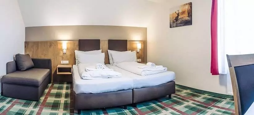 Majatalo Gasthaus Kampenwand Bernau