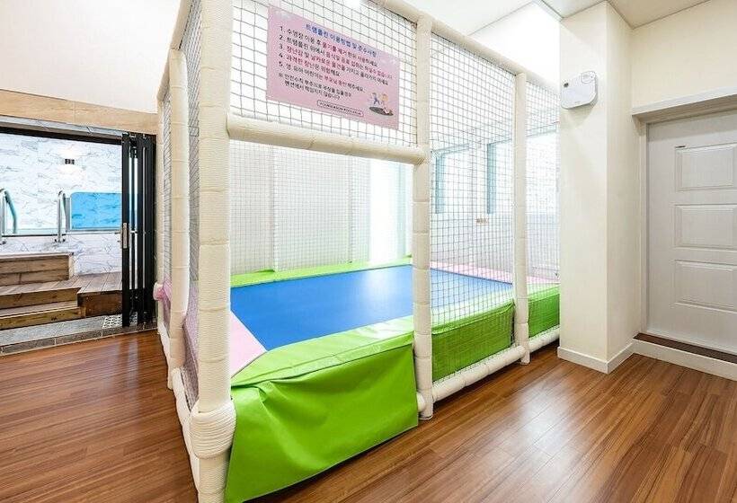 Pensjonat Namyangju Four Season Pool Villa