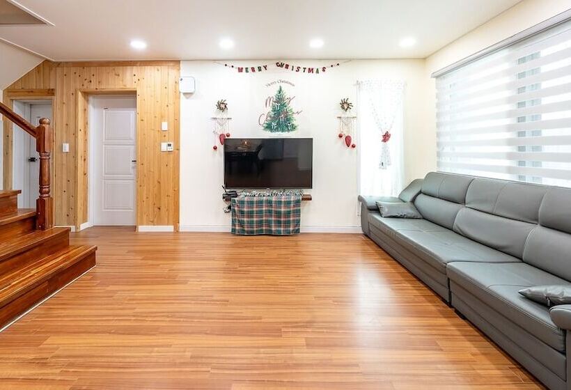 Pensjonat Namyangju Four Season Pool Villa