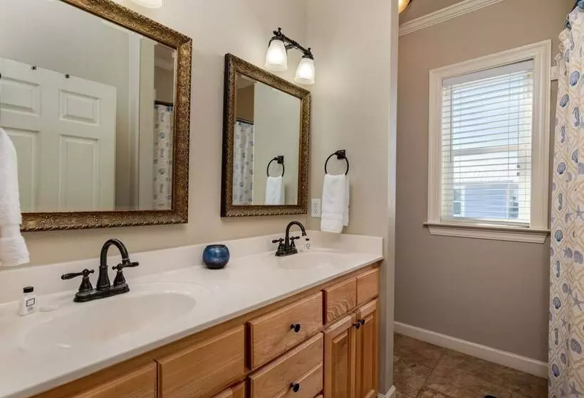 Sonny Side   Enjoy The Private And Personal Lot Space For More Family Beach Time. Unobstructed Views