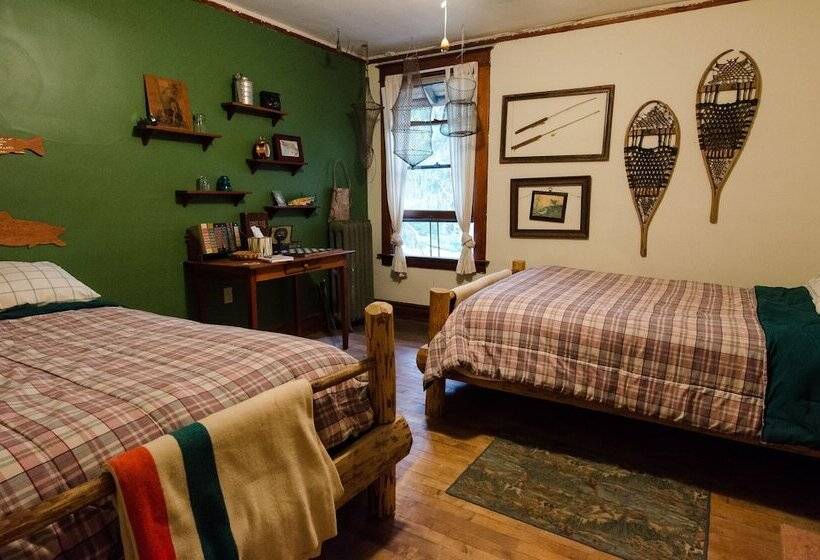 Bed and Breakfast North Branch Outing Club