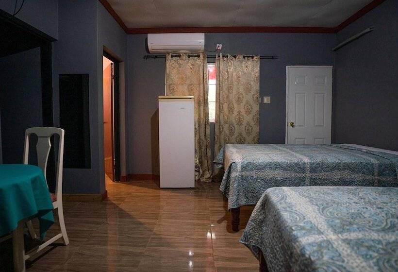 تختخواب و صبحانه Santa Crest