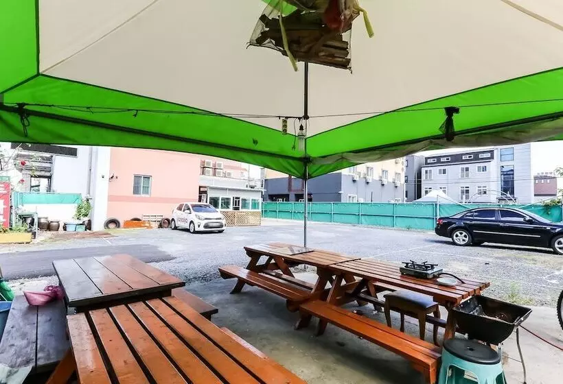Boryeong Hayan Motel