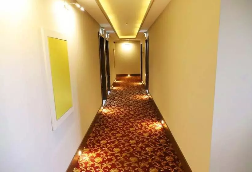 Hi̇ti̇t Otel