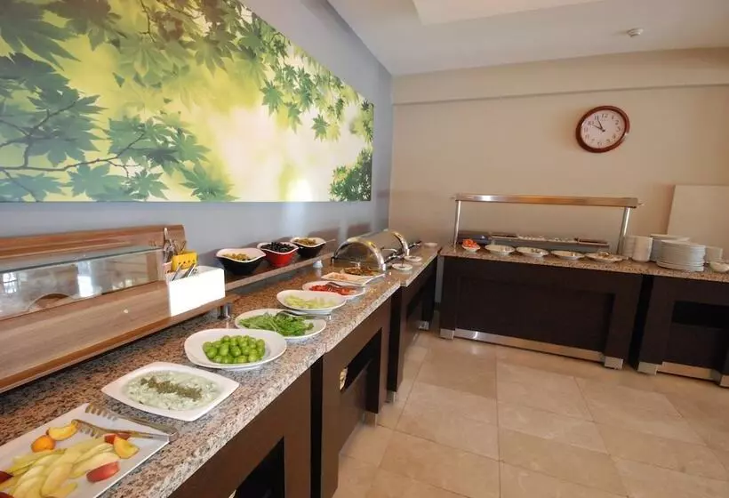 Hi̇ti̇t Otel