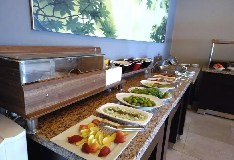 Hi̇ti̇t Otel