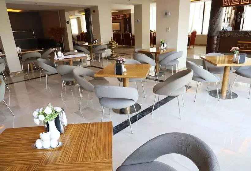 Hi̇ti̇t Otel