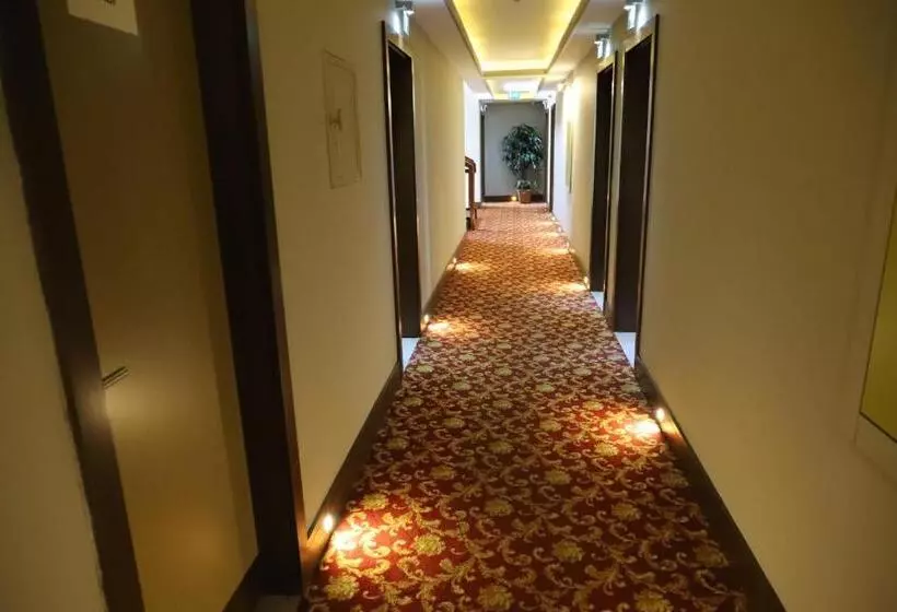 Hi̇ti̇t Otel