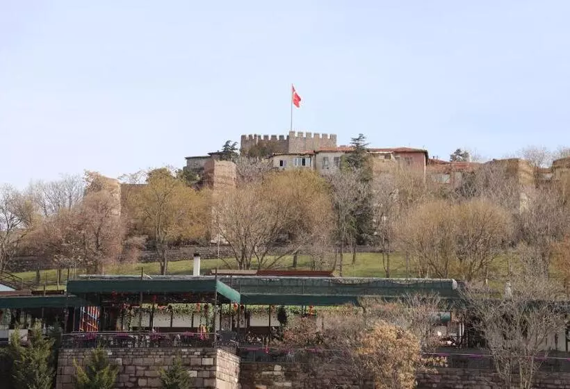 Hi̇ti̇t Otel