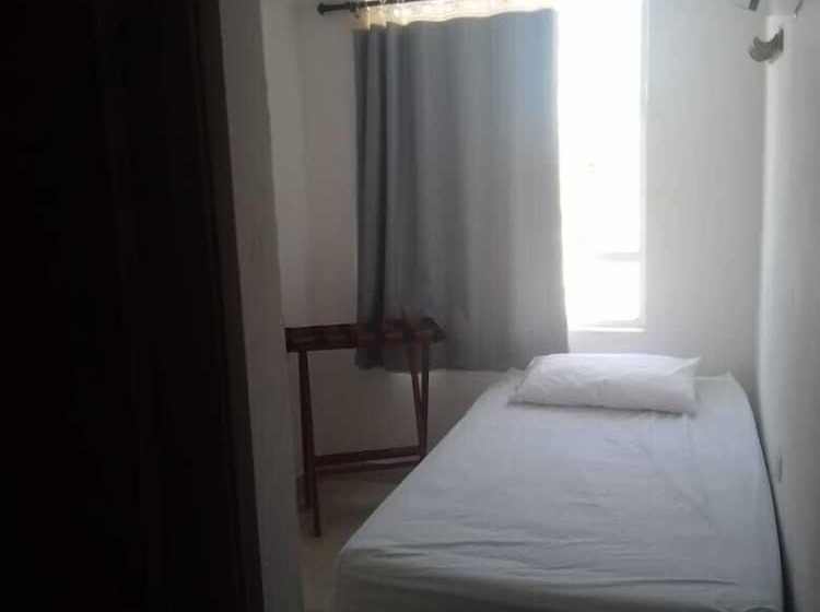 فندق Bosque De Las Americas