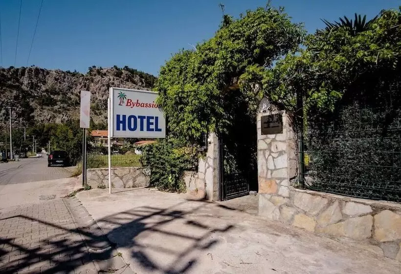 Hotelli Bybassios