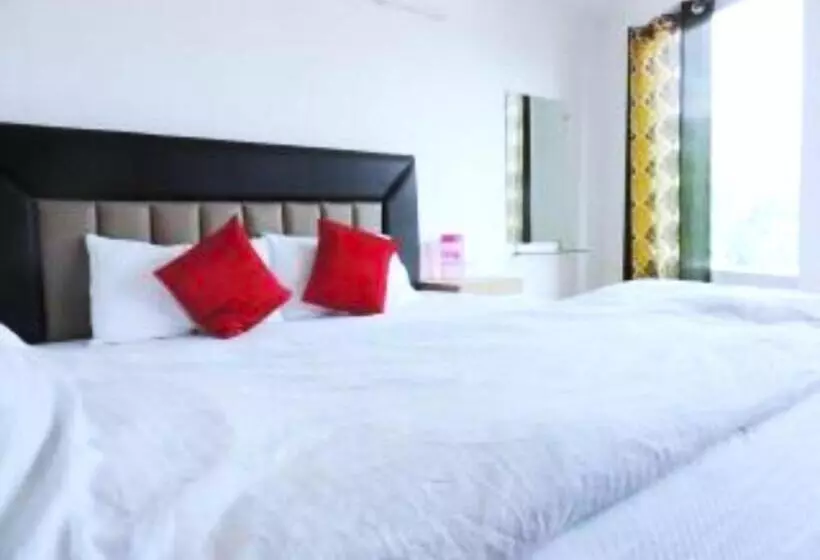 Goroomgo Hotel Jasmine Dalhousie