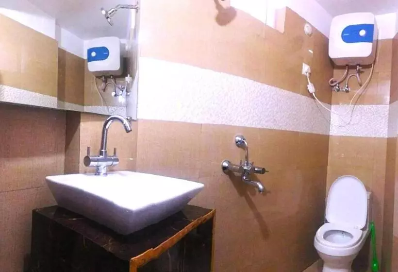 Goroomgo Hotel Jasmine Dalhousie