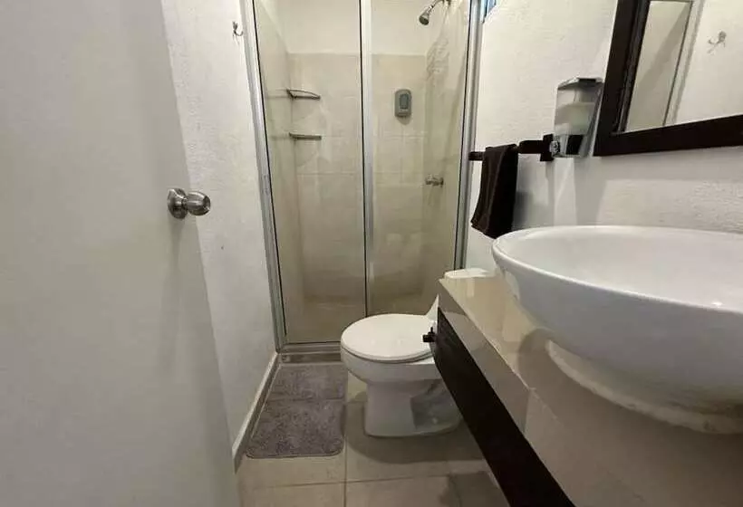 Hotelli Las Palmas Puerto Morelos