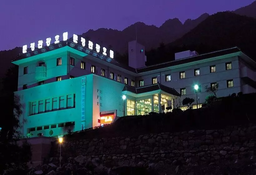 ホテル Munkyung Tourist