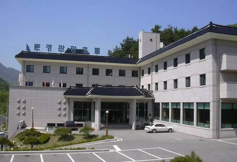 ホテル Munkyung Tourist