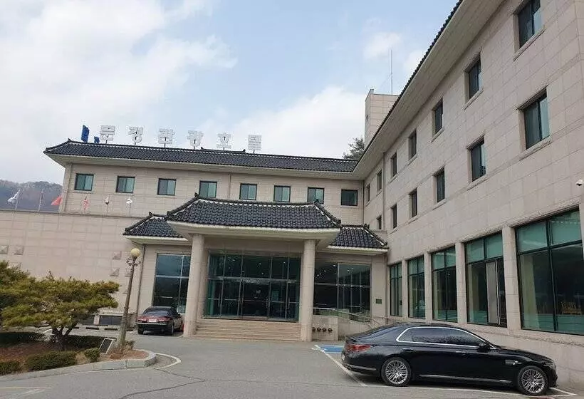 ホテル Munkyung Tourist
