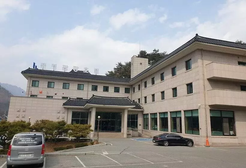 ホテル Munkyung Tourist