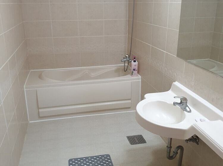 فندق Munkyung Tourist