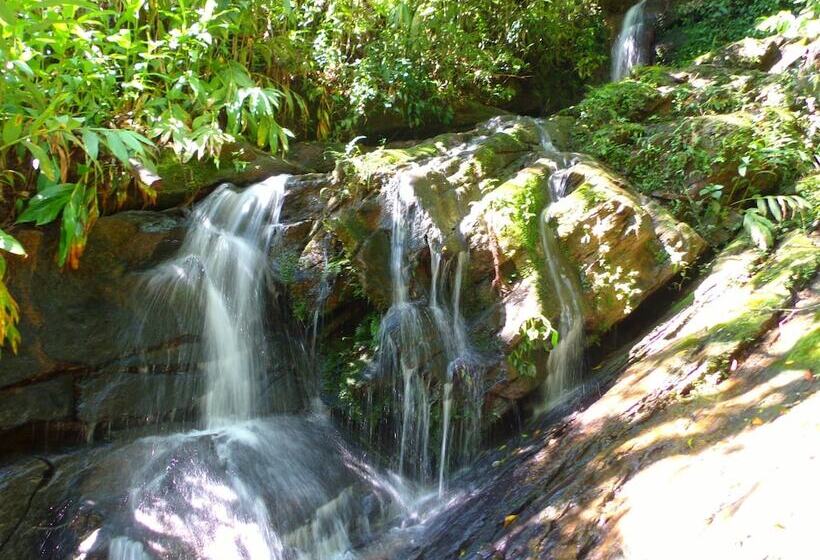 Отель Pousada Caminho Do Escorrega