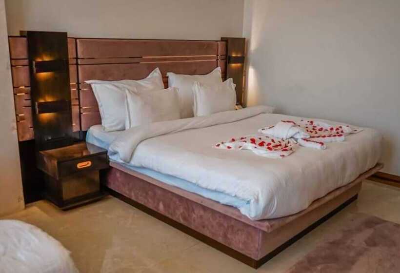 فندق Shawn Elizey