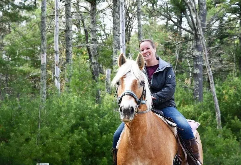 Hotelli The Preserve Sporting Club & Resort