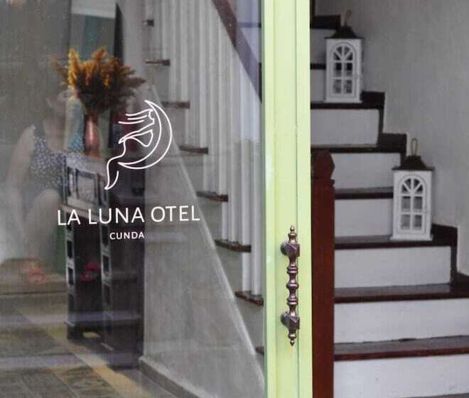 La Luna Otel Cunda