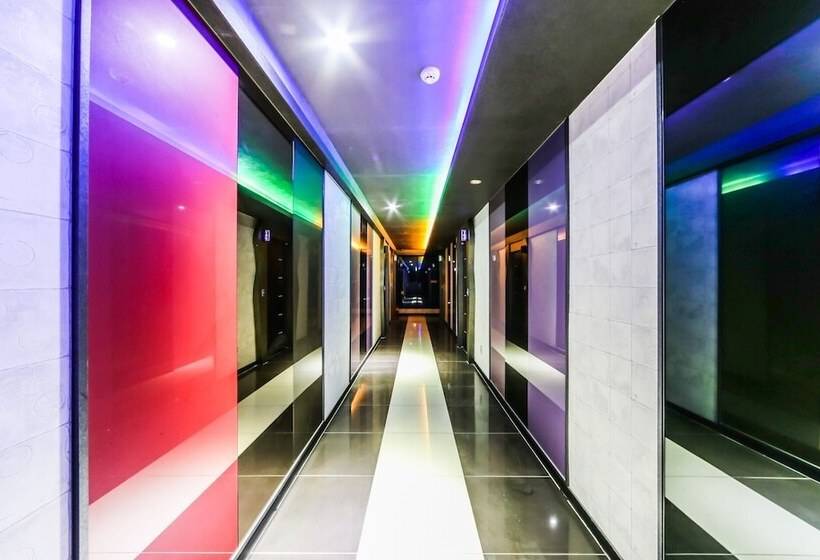 Motelli Changwon Masan Hapseongdong Mu