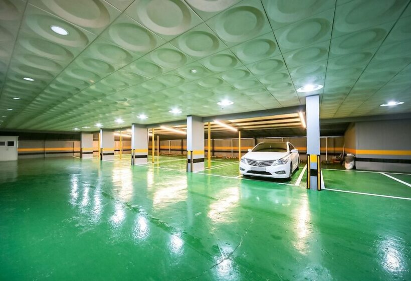 فندق على الطريق Daegu Seongseo French