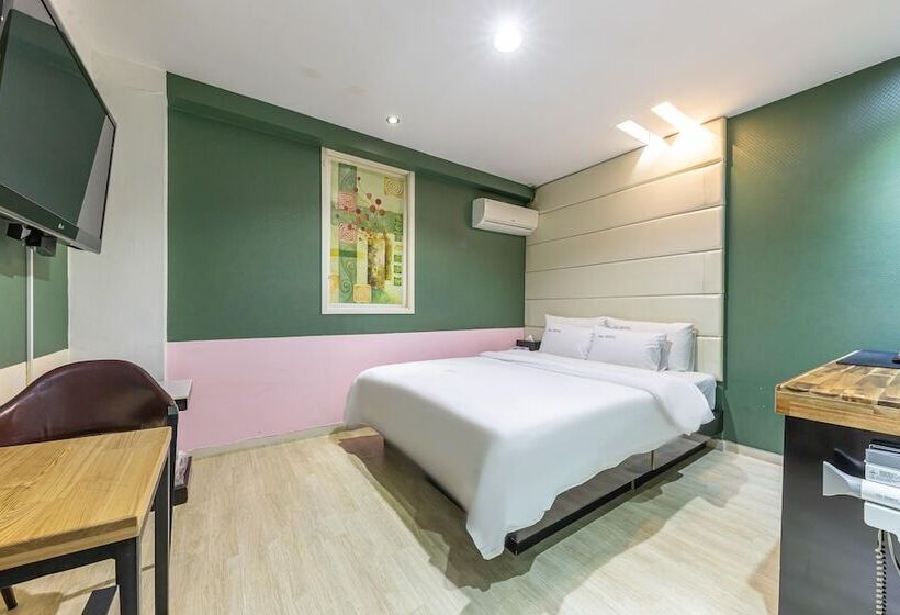 מוטל Daejeon Jungni Feel